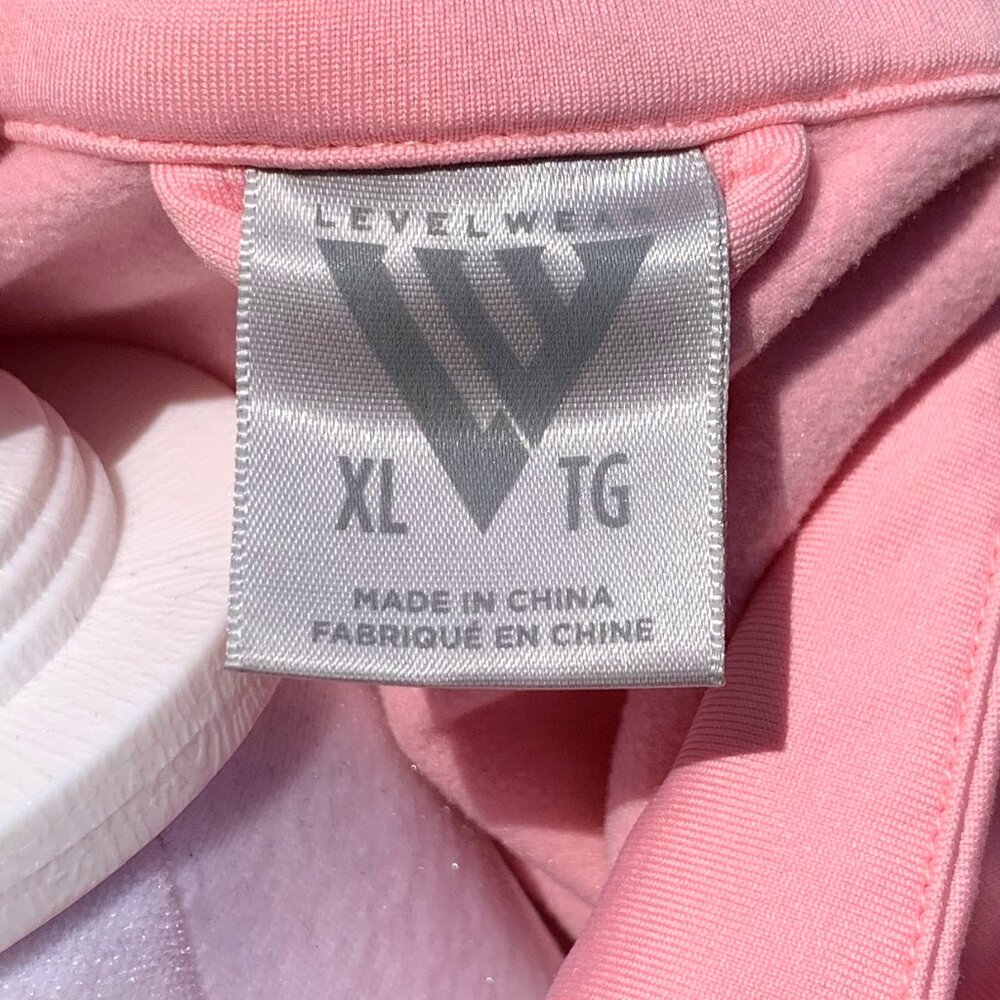 LEVELWEAR Warm Athletic Moisture Wick Pullover Top - Picture 7 of 13